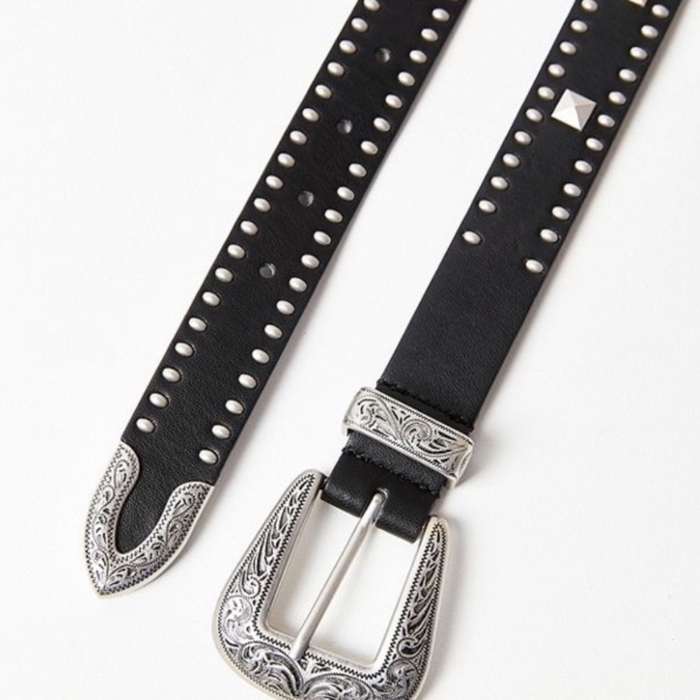 UO • Western Style Belt